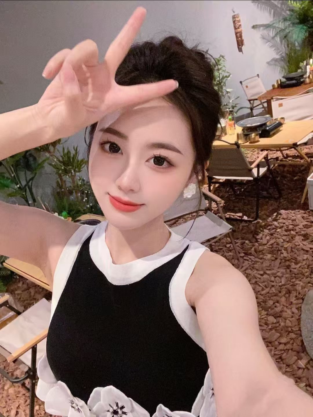 龙华白嫩美妞若曦