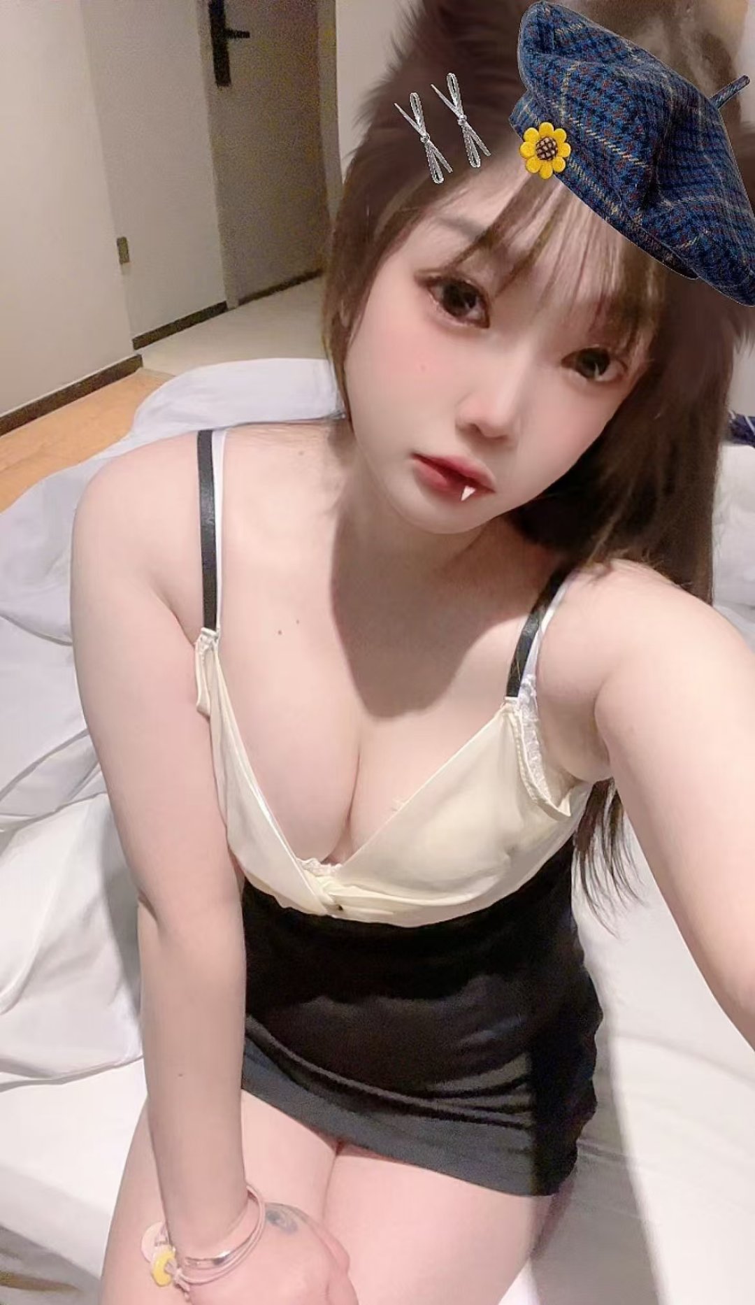 蜀山情趣制服辣妹苏苏