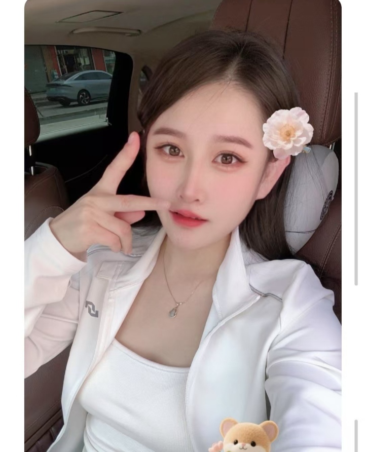 建邺美腿辣妹咪咪