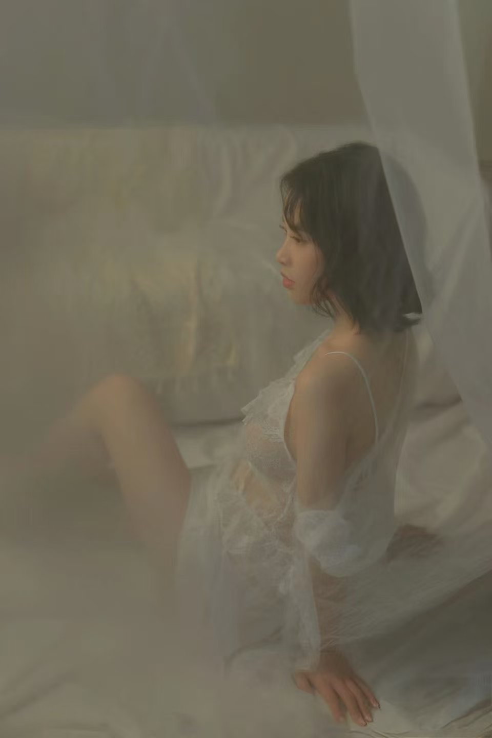 服务系短发老师莉姐