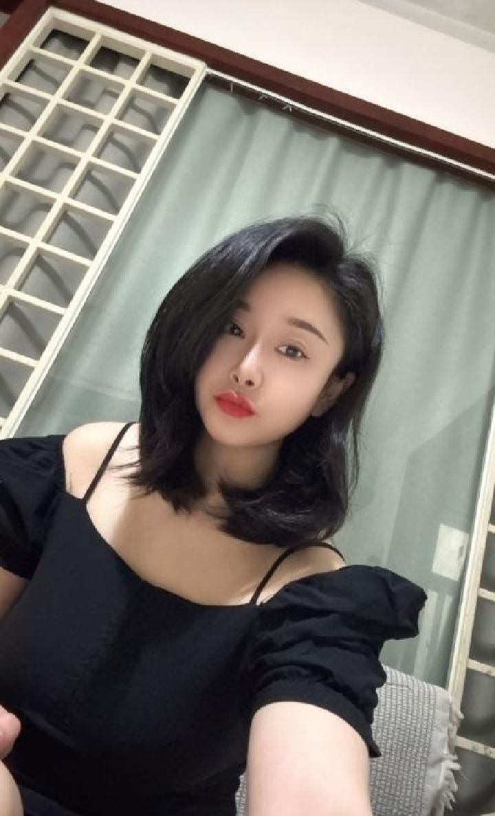 南山爆乳辣妹冰冰