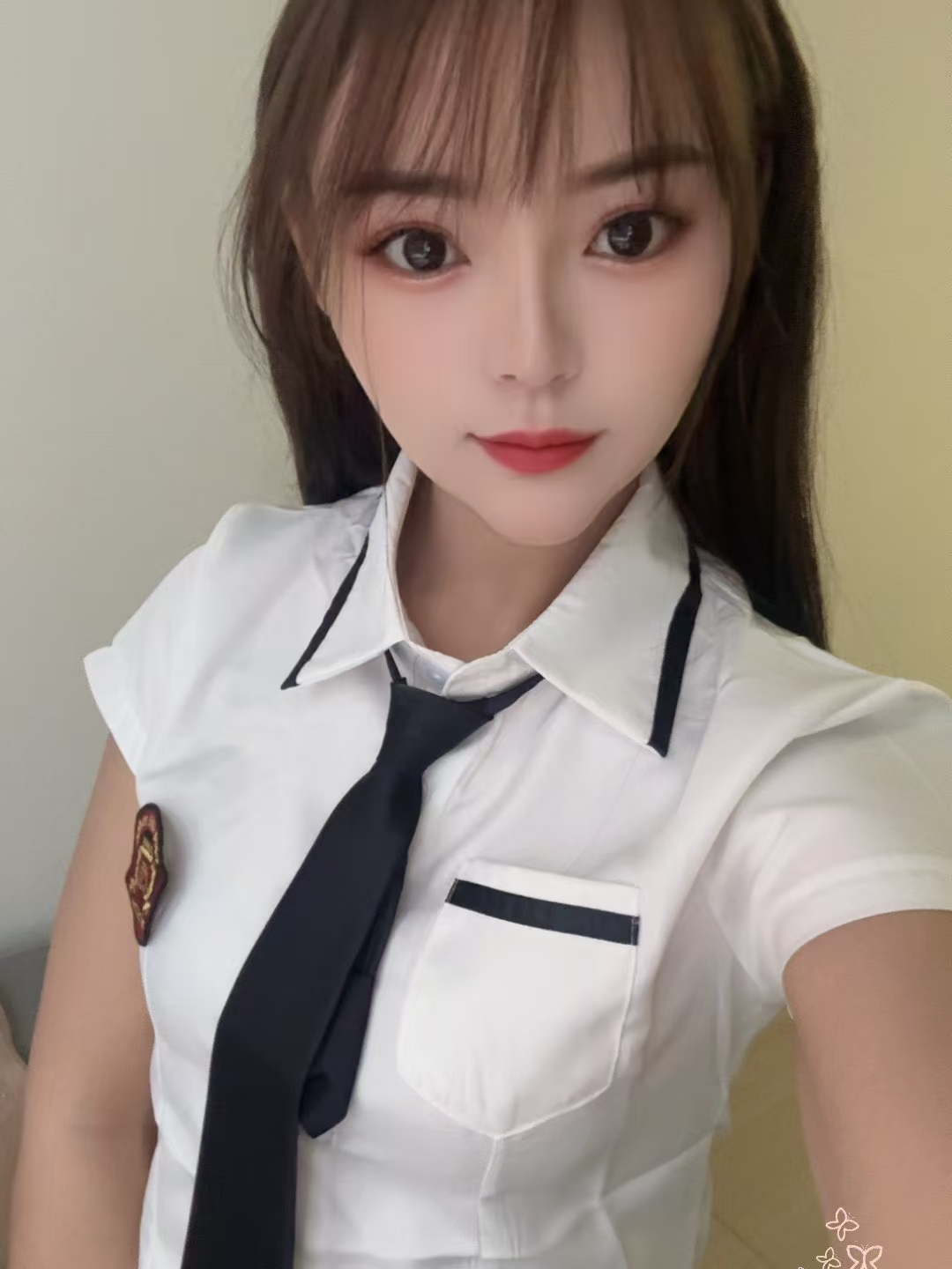 白云制服辣妹婷婷