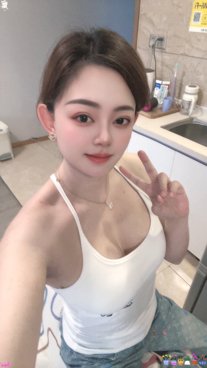 罗湖粉嫩萌妹子