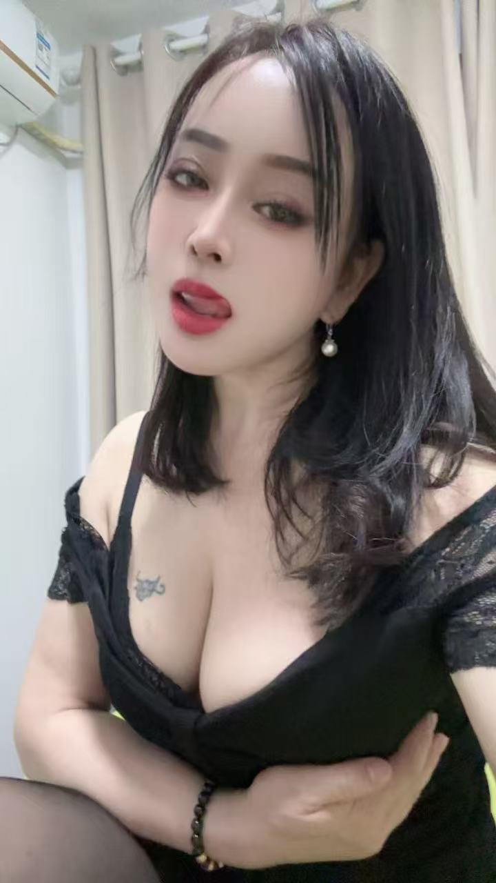 大长腿御姐桃子