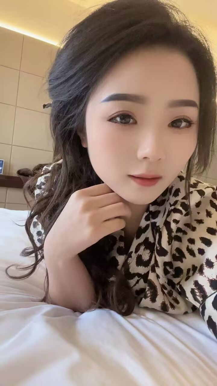 深圳一枚漂亮的小姐姐