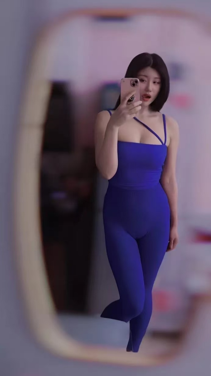 西青健身美妞玲玲