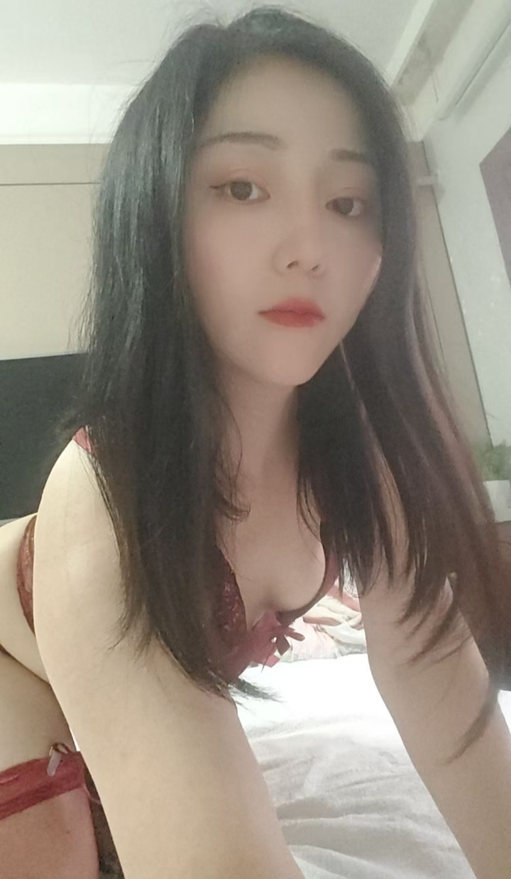 静安三通丰润小姐姐