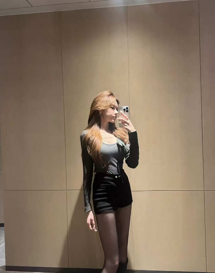 上城魅惑妖精小七