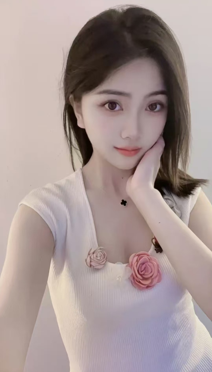 镜湖白嫩甜妹瑶光