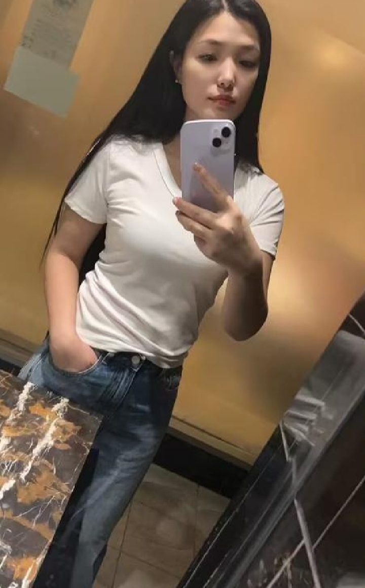 温柔性感服务系小姐姐