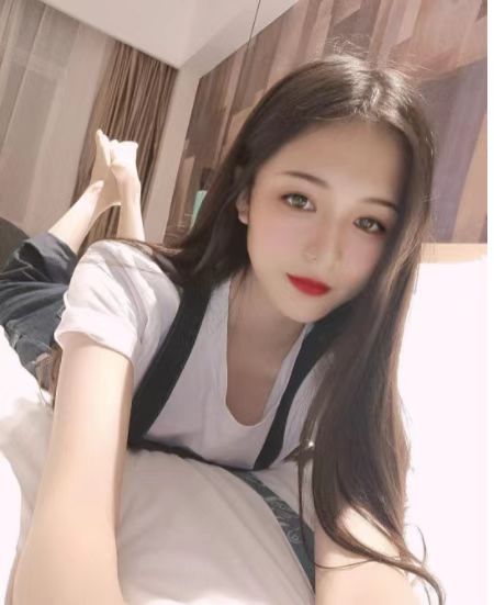 精致小美女，性感火辣