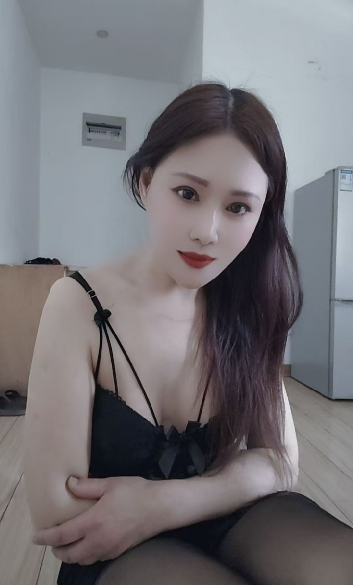 吴兴美艳御姐贴心