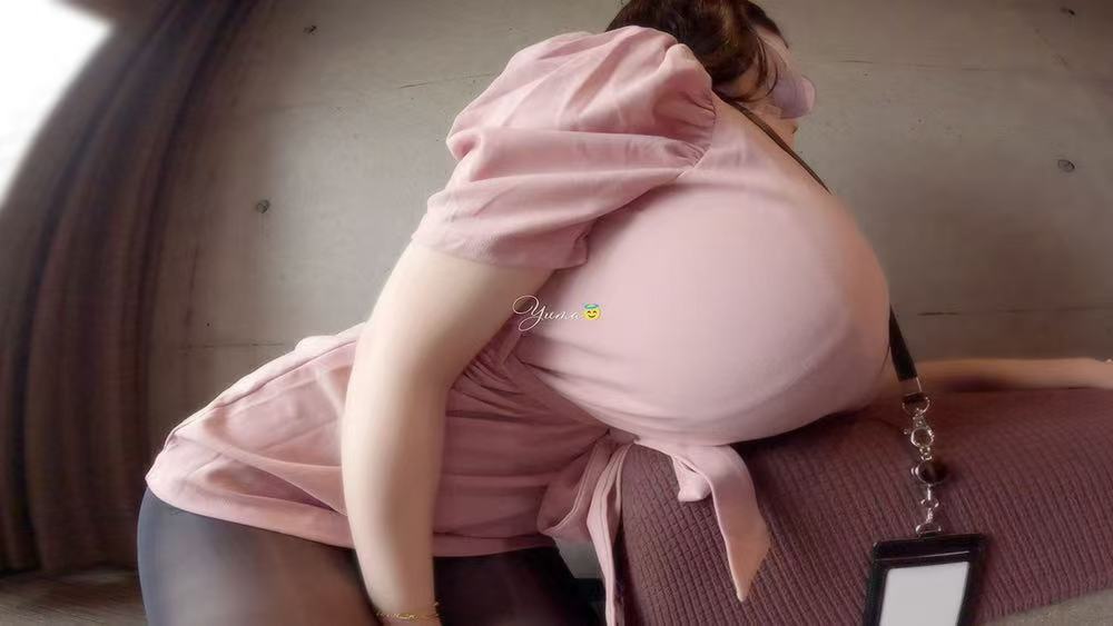 美艳诱人爆乳辣妹井上