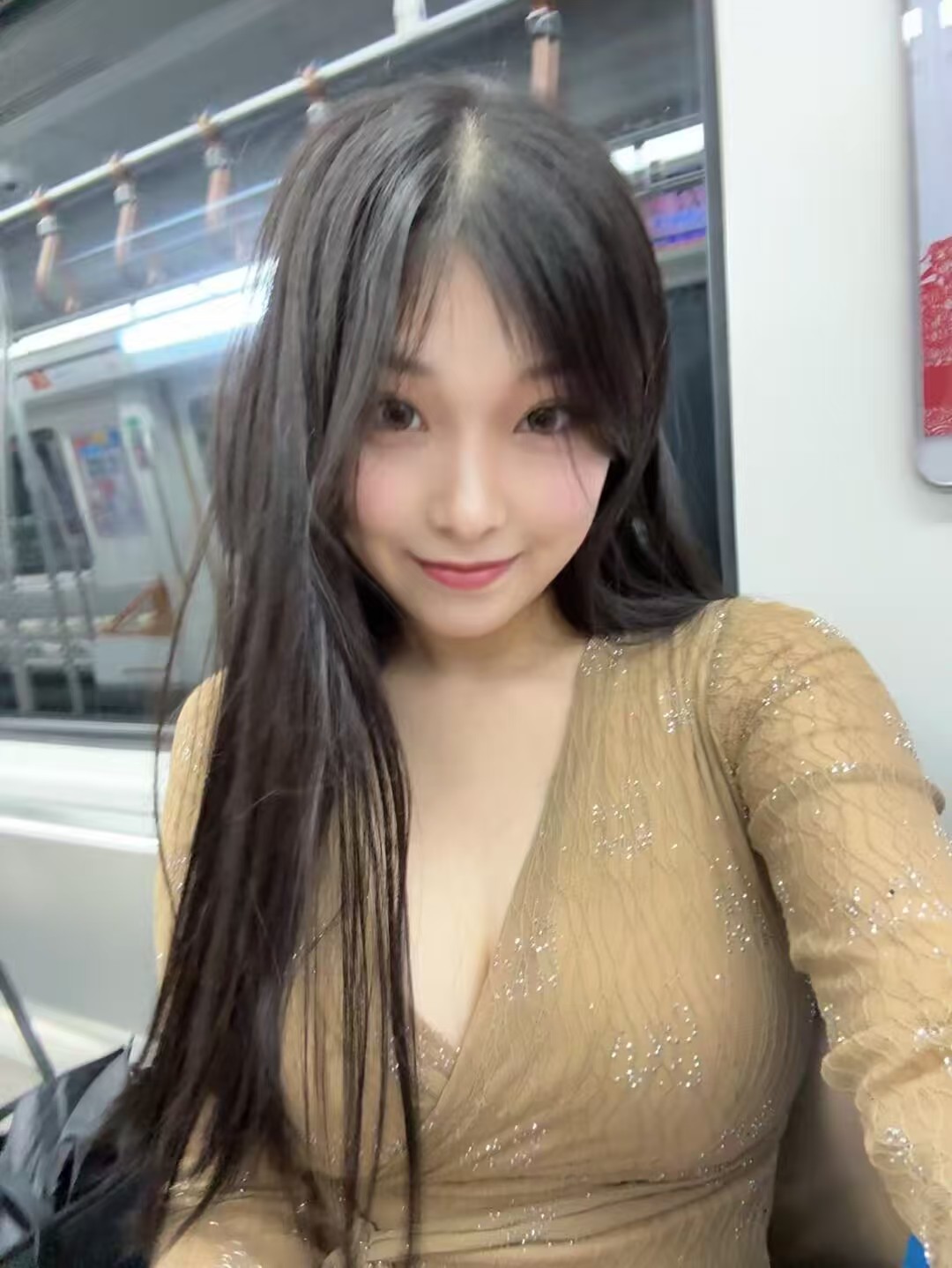 虹口纯欲美妞小草莓