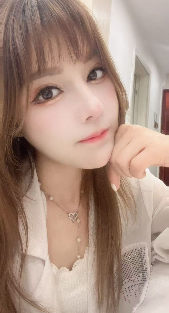 西区美艳小热巴coco