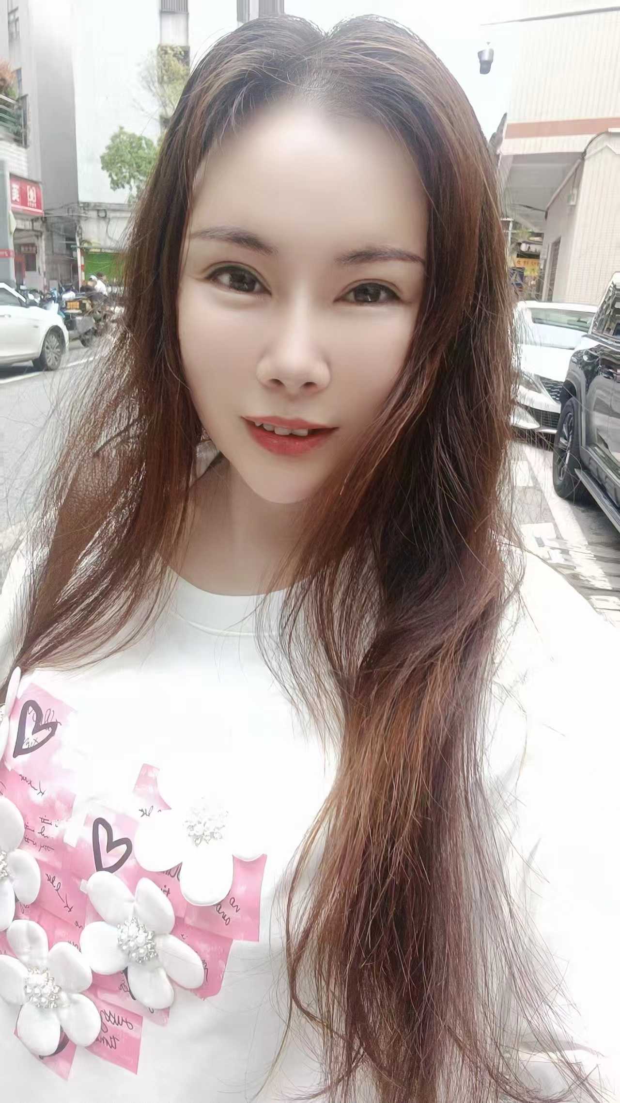 东城丰润热辣御姐