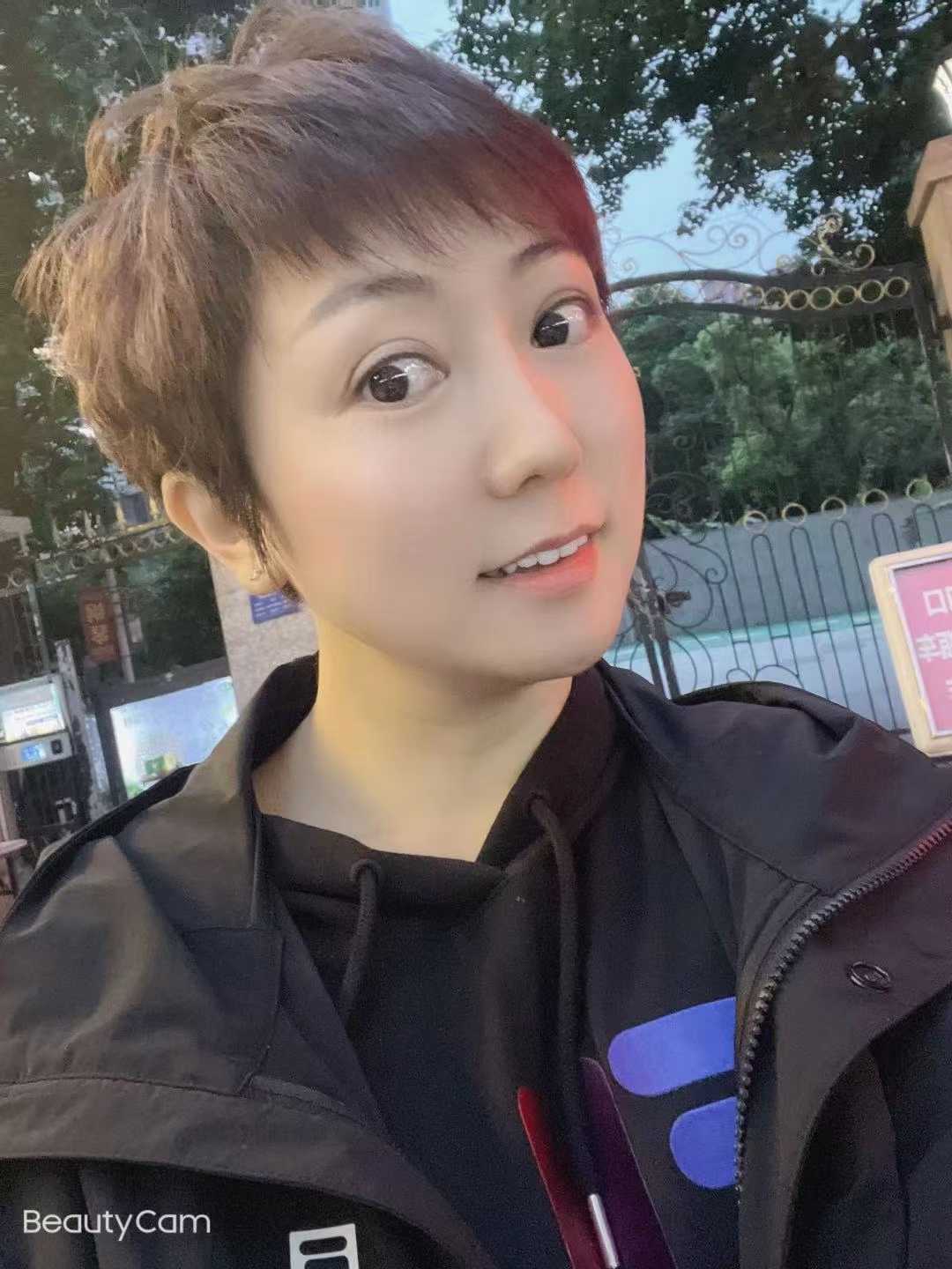 江汉区三妹