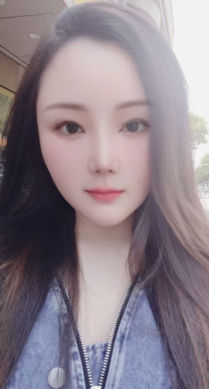 园区丰润御姐小薇