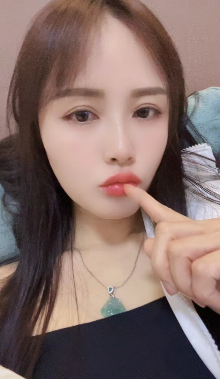 新区情趣欲女小萱