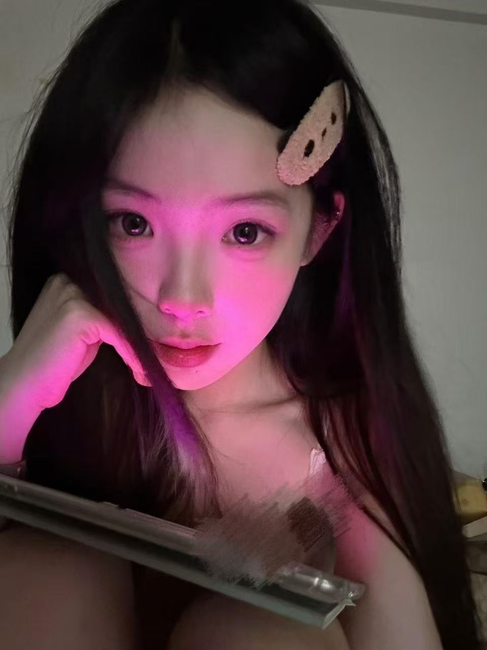 白嫩小女友曼曼