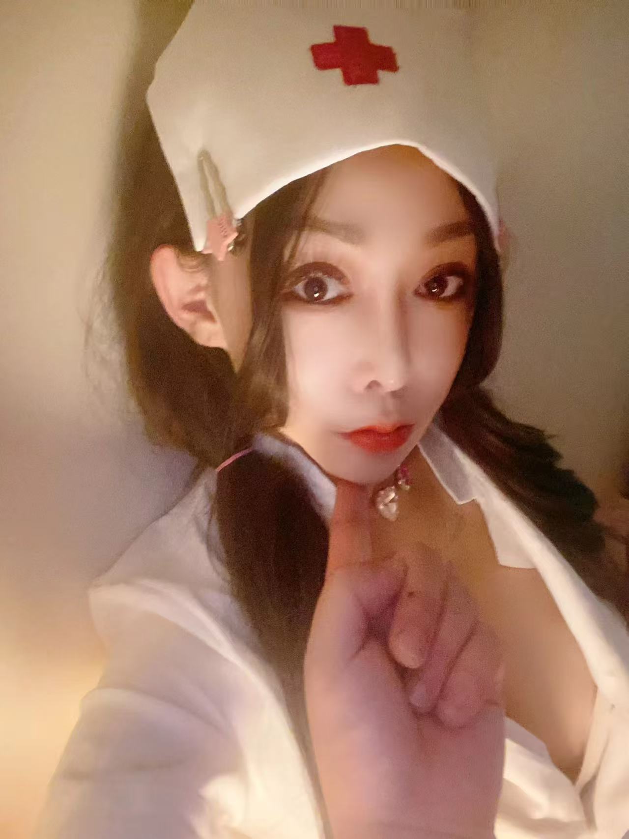 东直门新入行少妇，服务棒