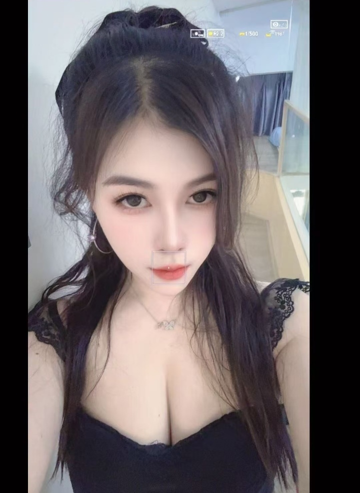 丰润撩人小姐姐汤圆