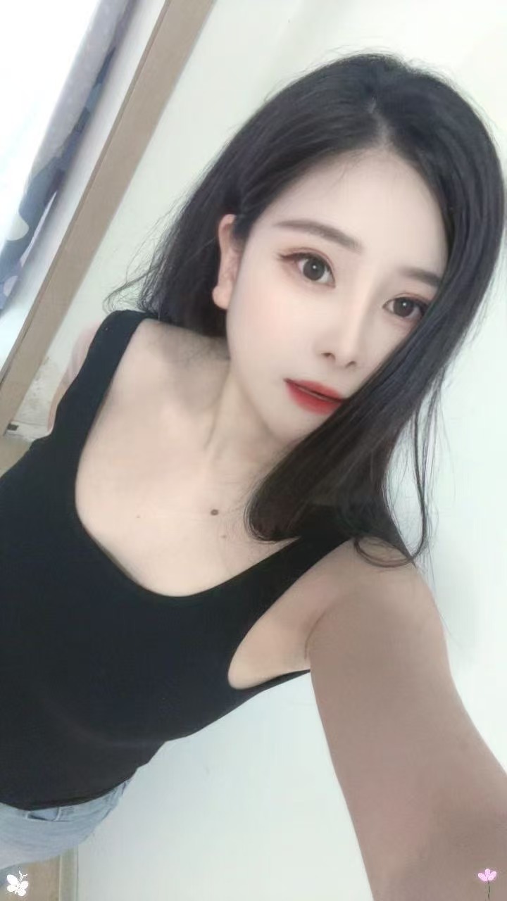 新吴美艳辣妹兜兜