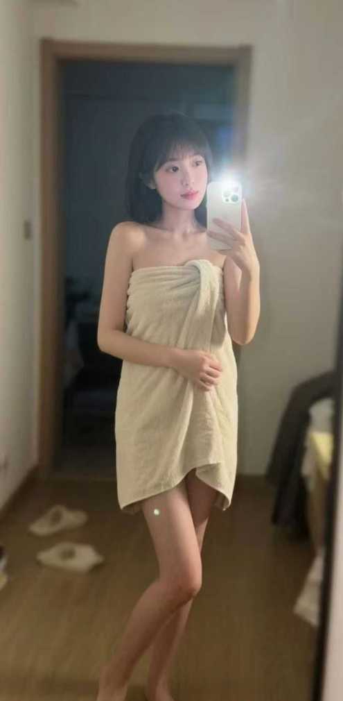 一个身材还可以的妹妹