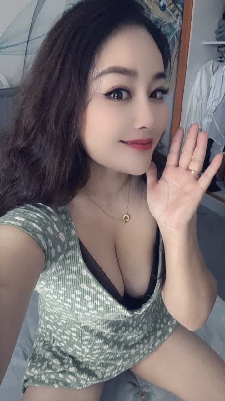 相城丰润美御姐笑笑