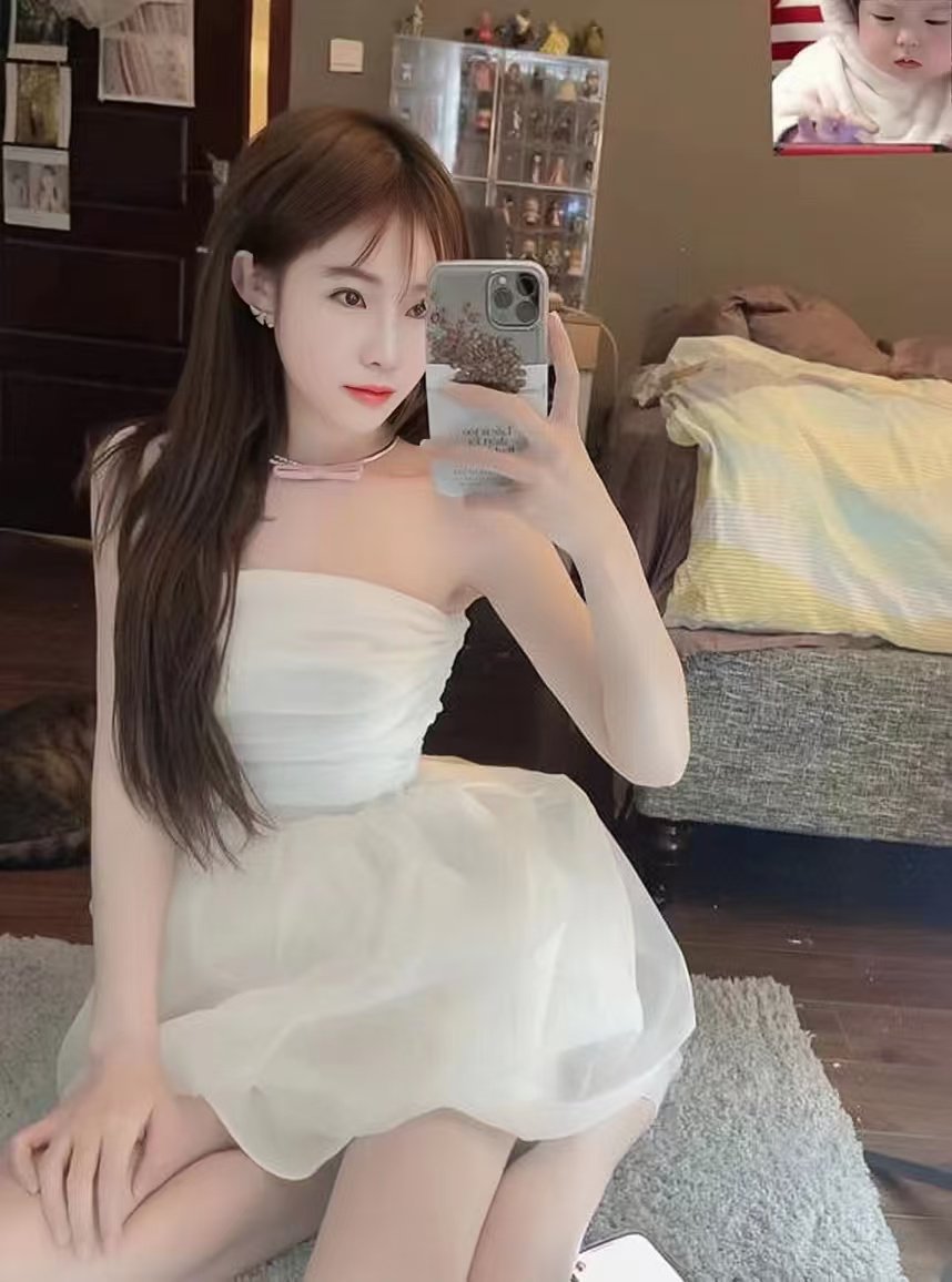 岗顶丰满辣妹汐汐