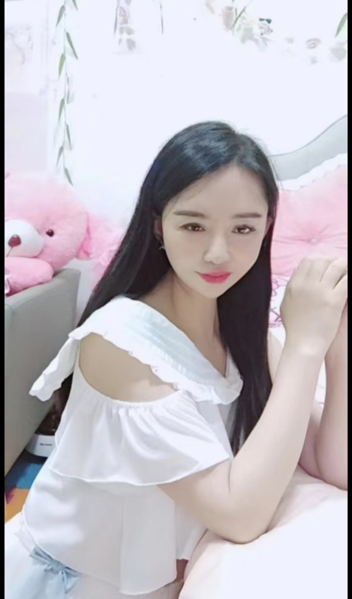 麦地丰润辣妹心雨