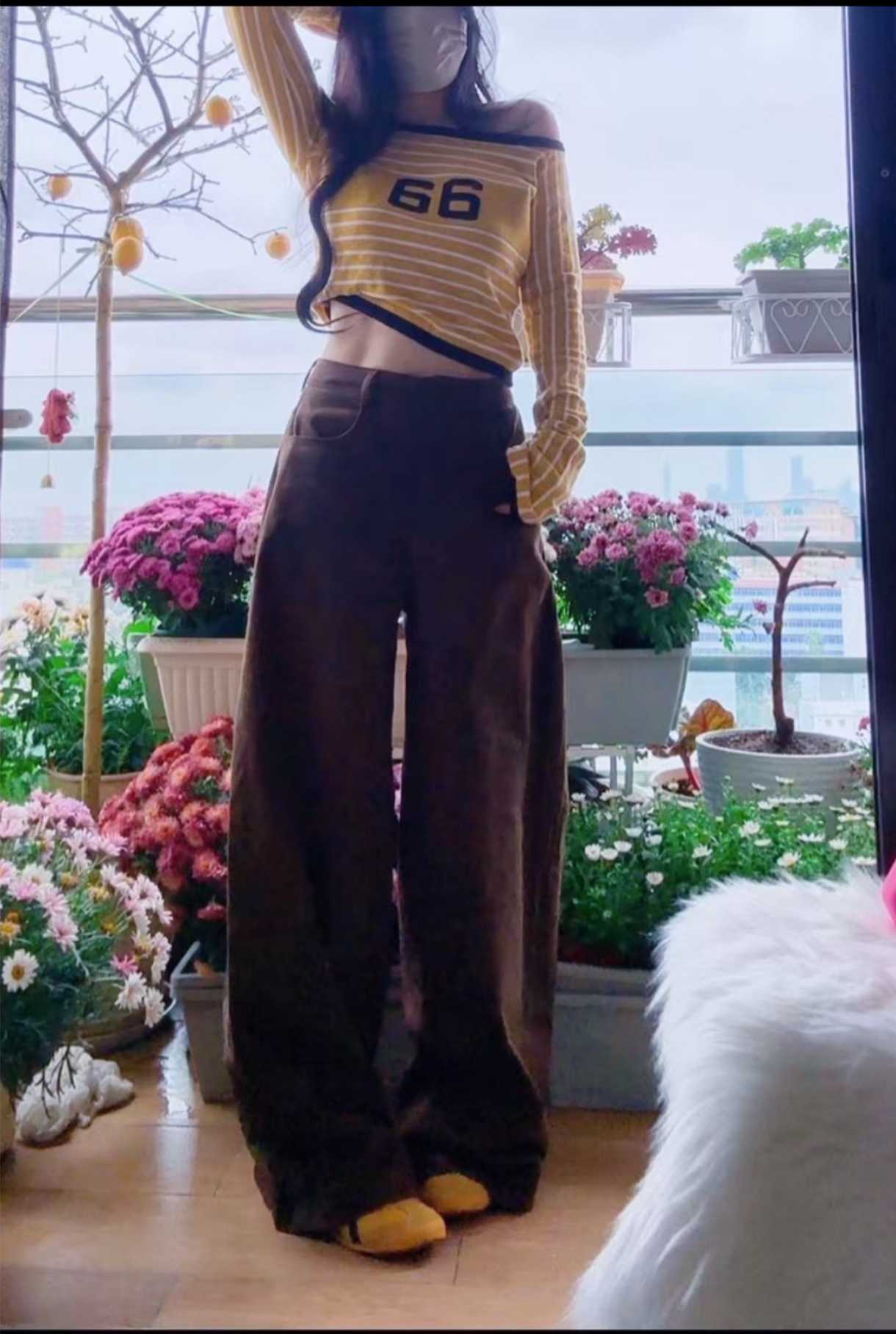 天河客运站模特身材小狮子