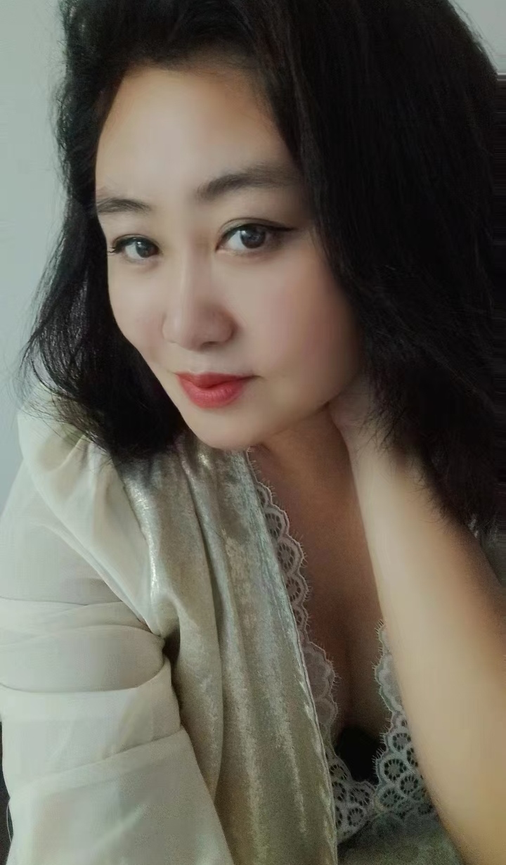 丰润魅惑少妇丽丽