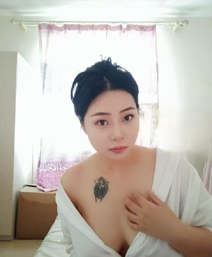 河东巨乳辣妹芊芊