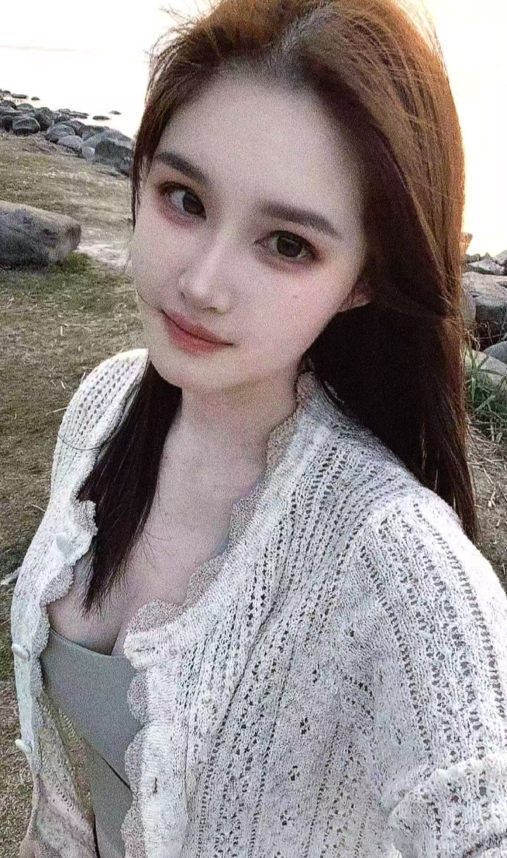 丰润美腿御姐咪咪