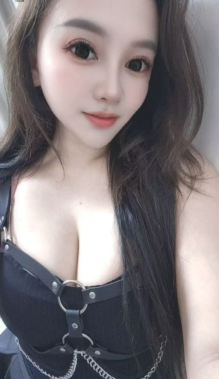 武侯美乳妖精莎莎