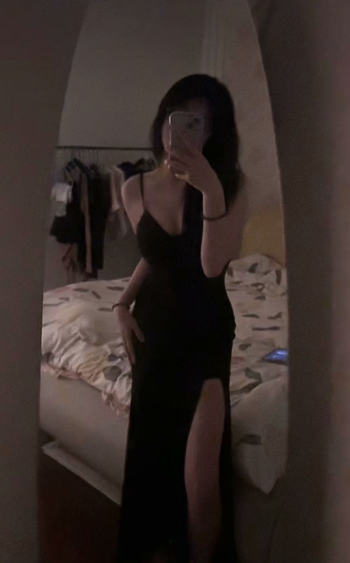 建邺热辣小少妇露露