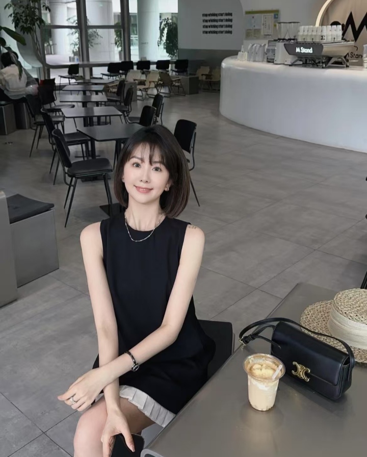 朝阳气质小妖精