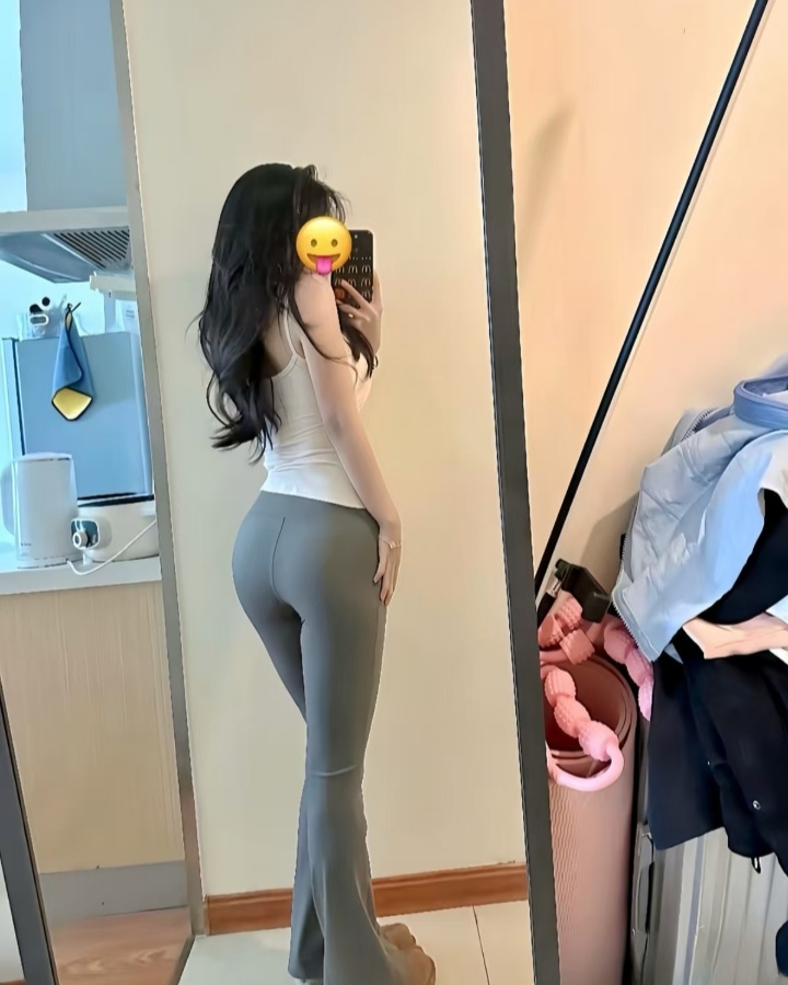 丰乳肥臀尤物贝贝