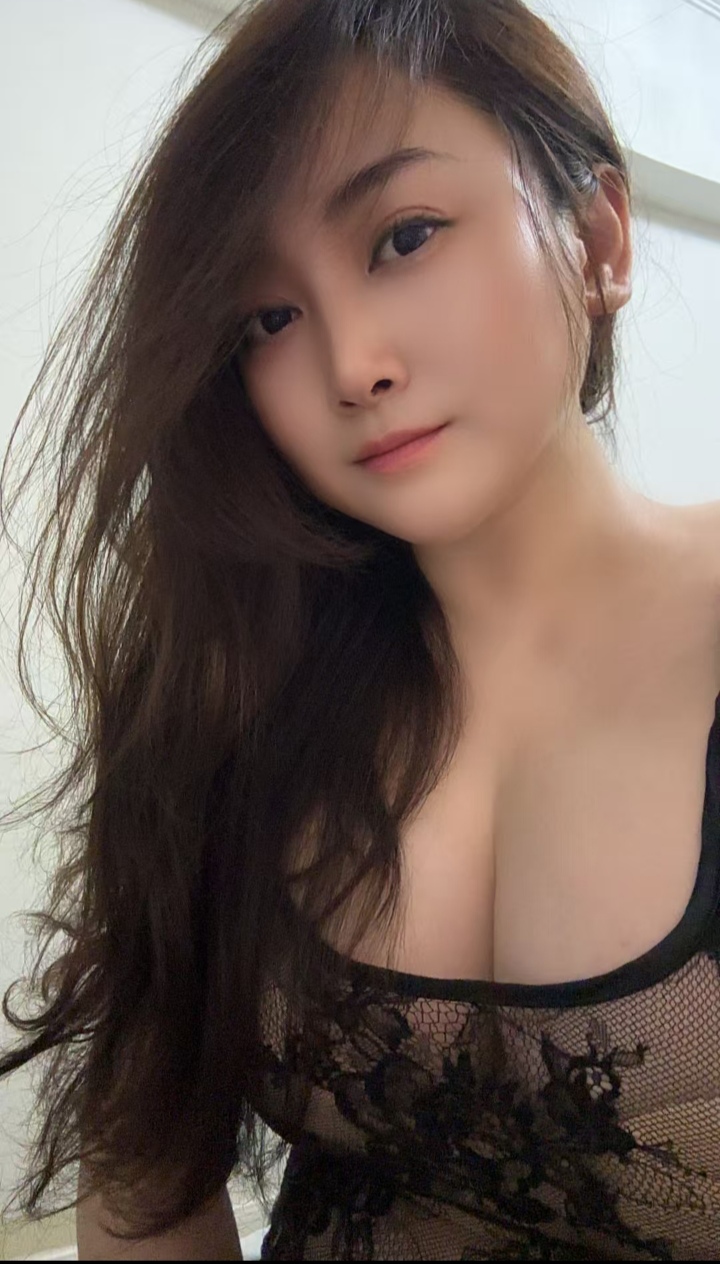 西湖丰润御姐微微