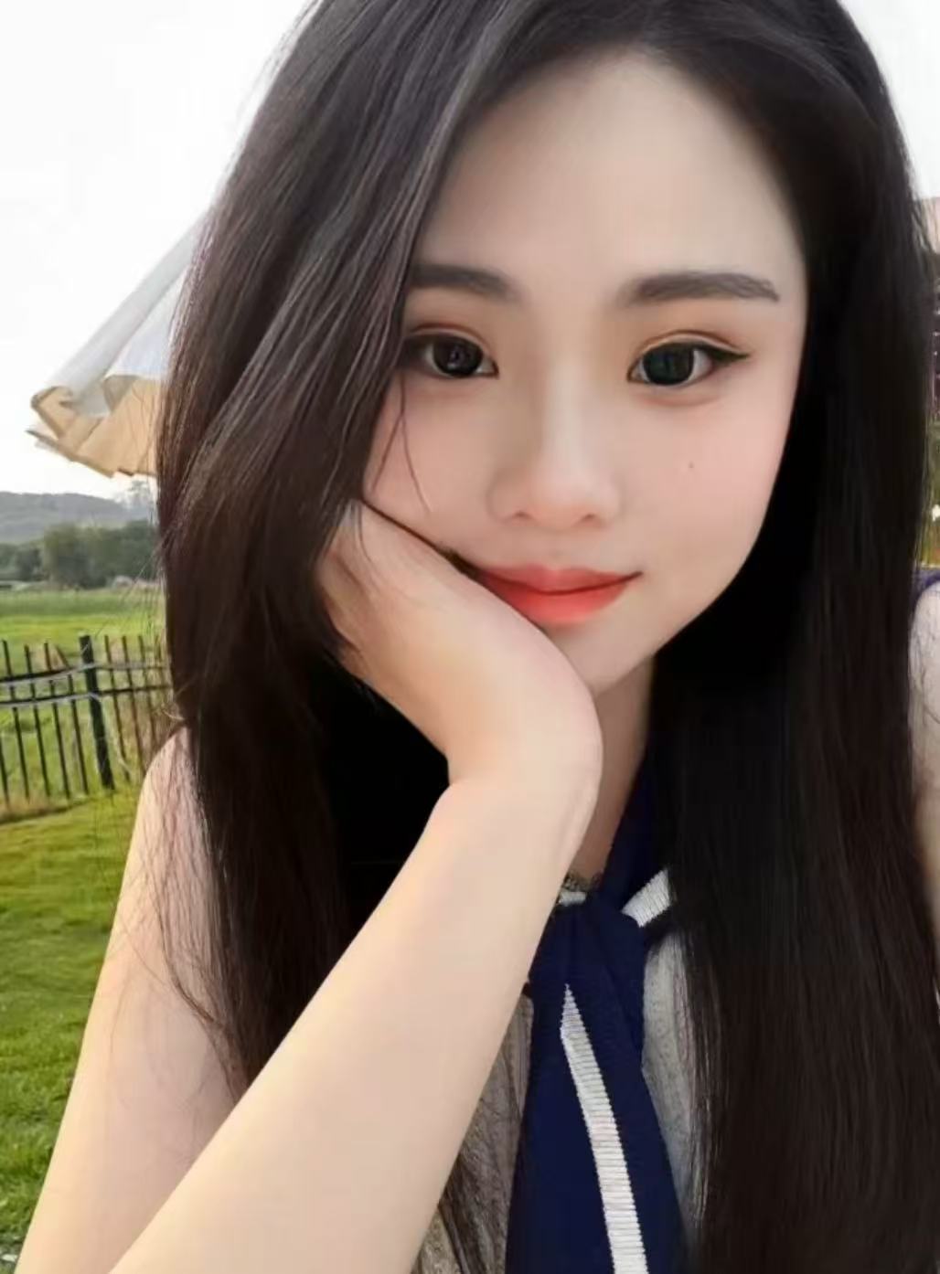 上城美少女小逸