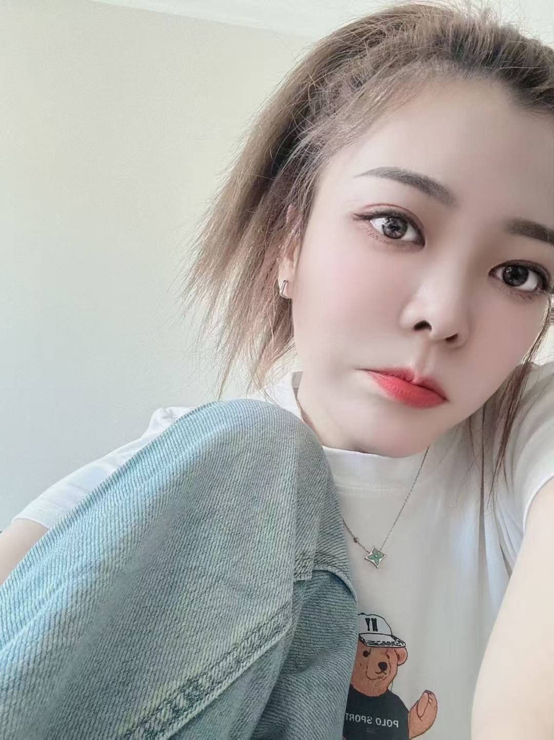 南岗175 110斤身材高挑 加钱会喷水