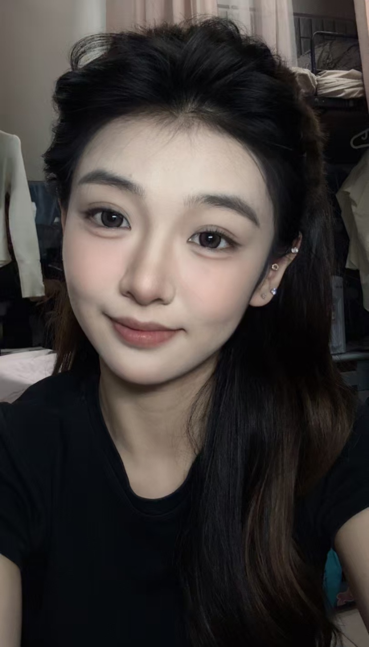 蜀山兼职软妹子书包