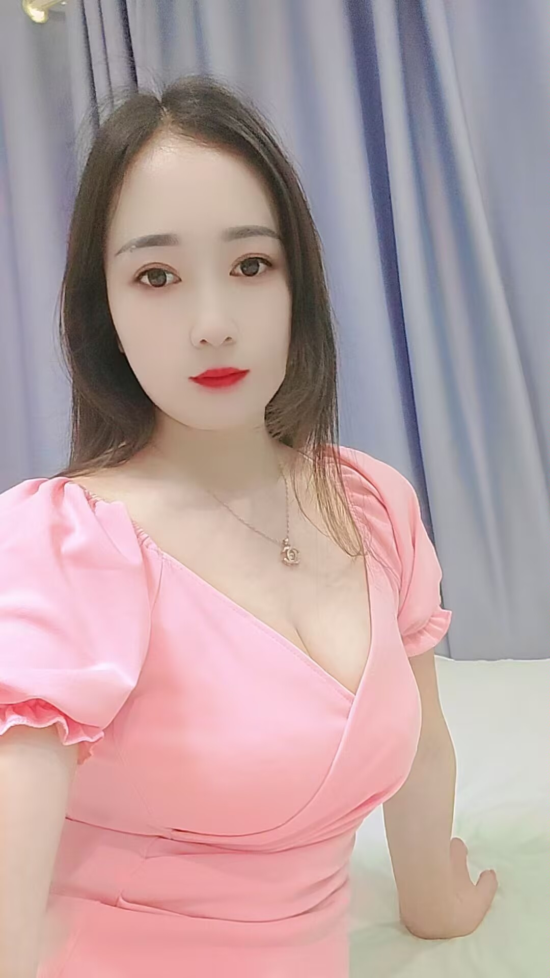 浦东新区优雅小妮