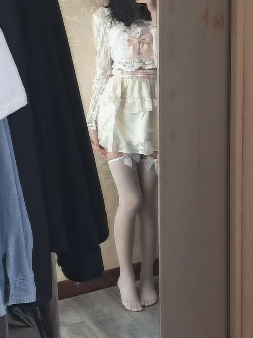 高颜值学生妹兼职