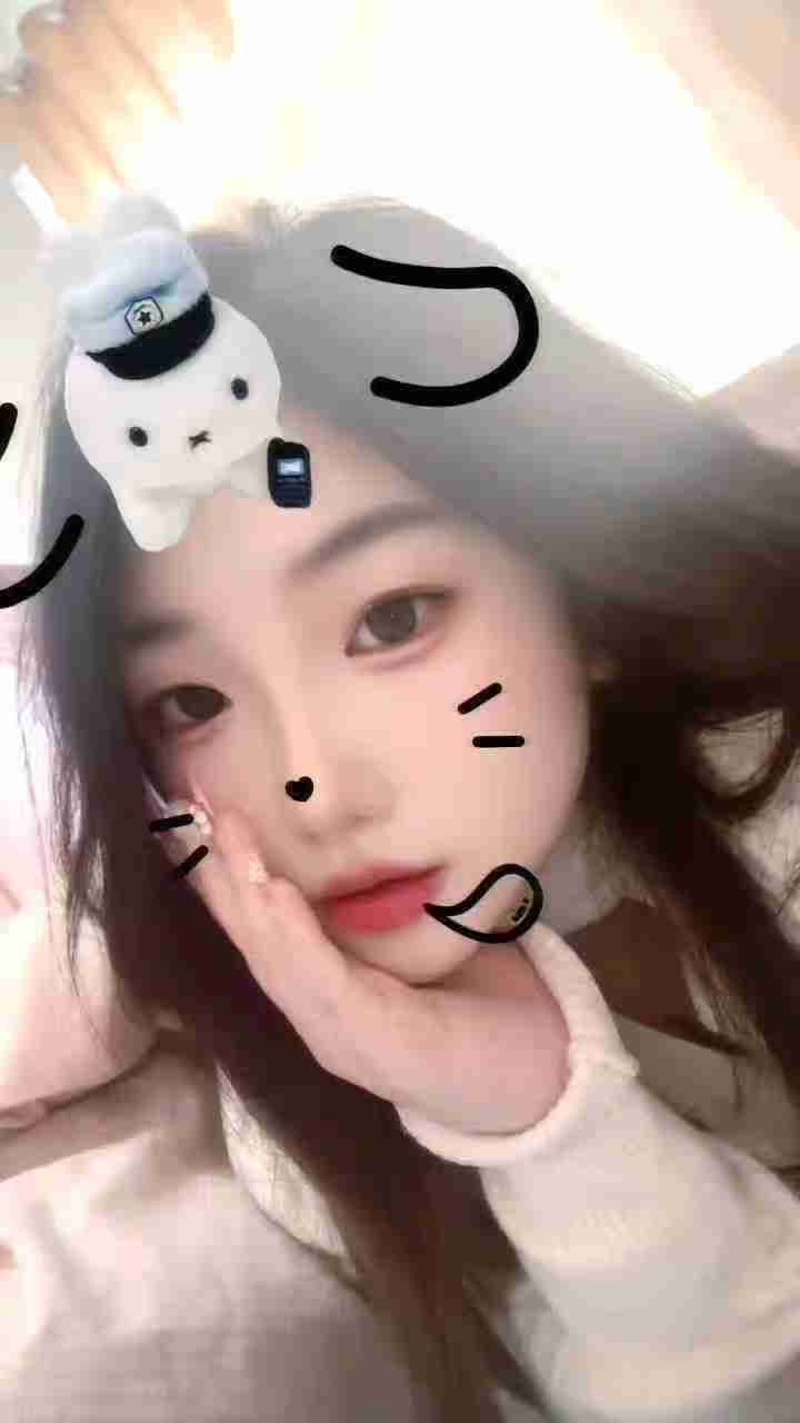 甜美肉丸子慕小伊