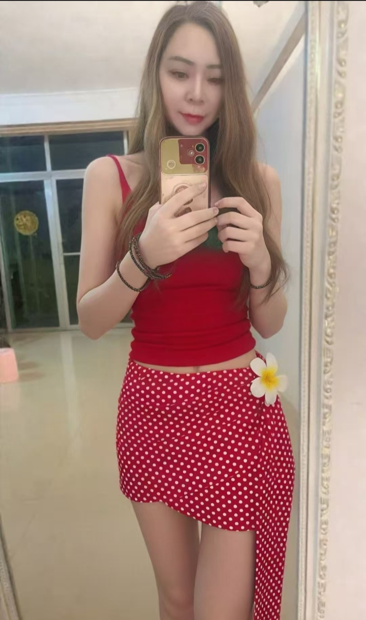 佛山丰乳美腿娜娜