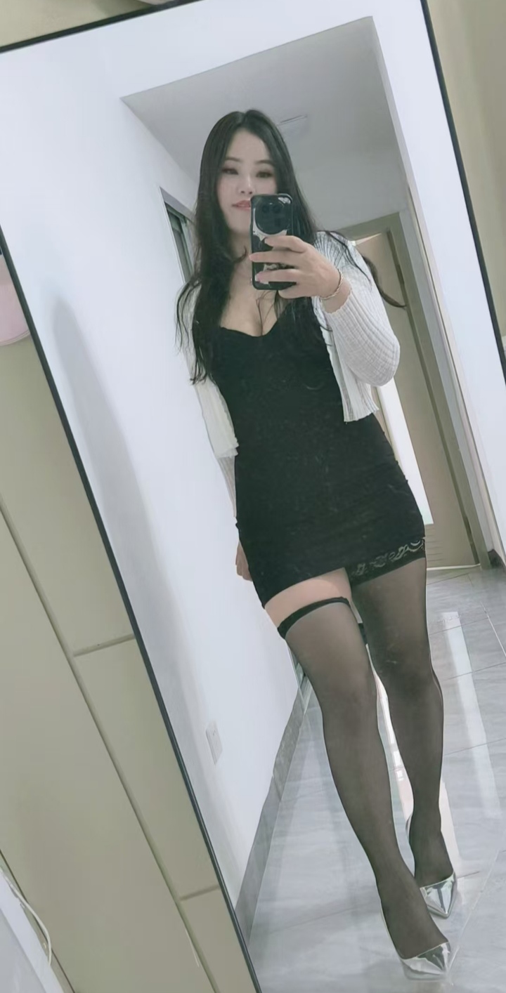 海珠丰乳肥臀辣妹琳儿