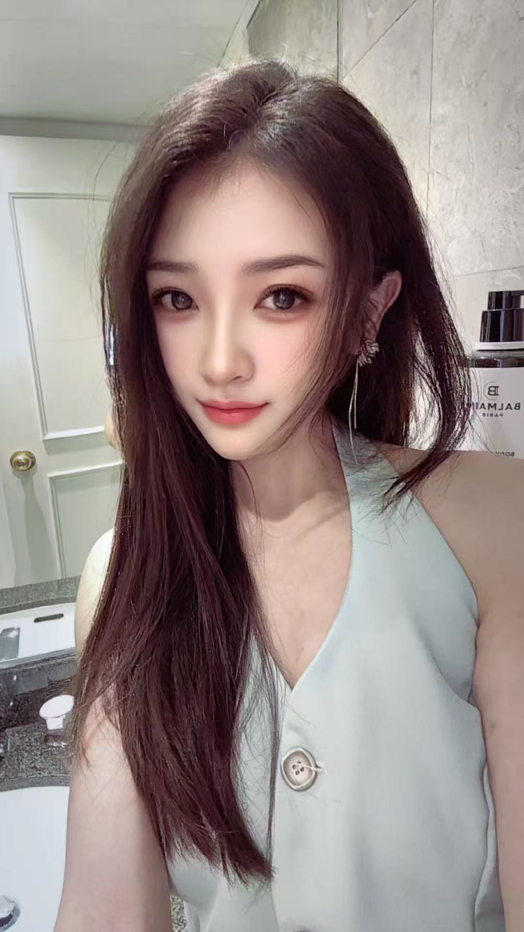 新吴纯欲甜妹小白