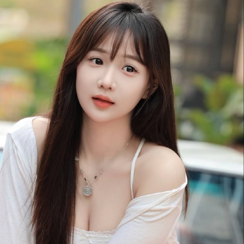 长安性感美女桃子